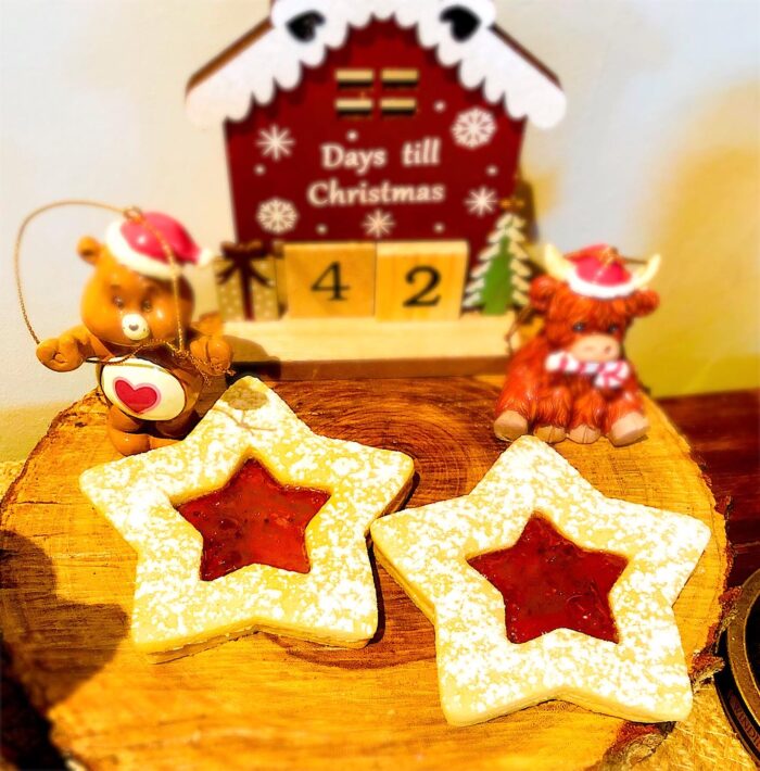 Christmas Selection Box 8 Piece