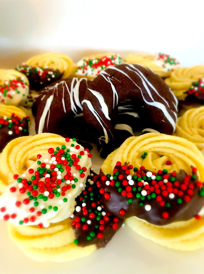 Christmas Selection Box 8 Piece - Image 7